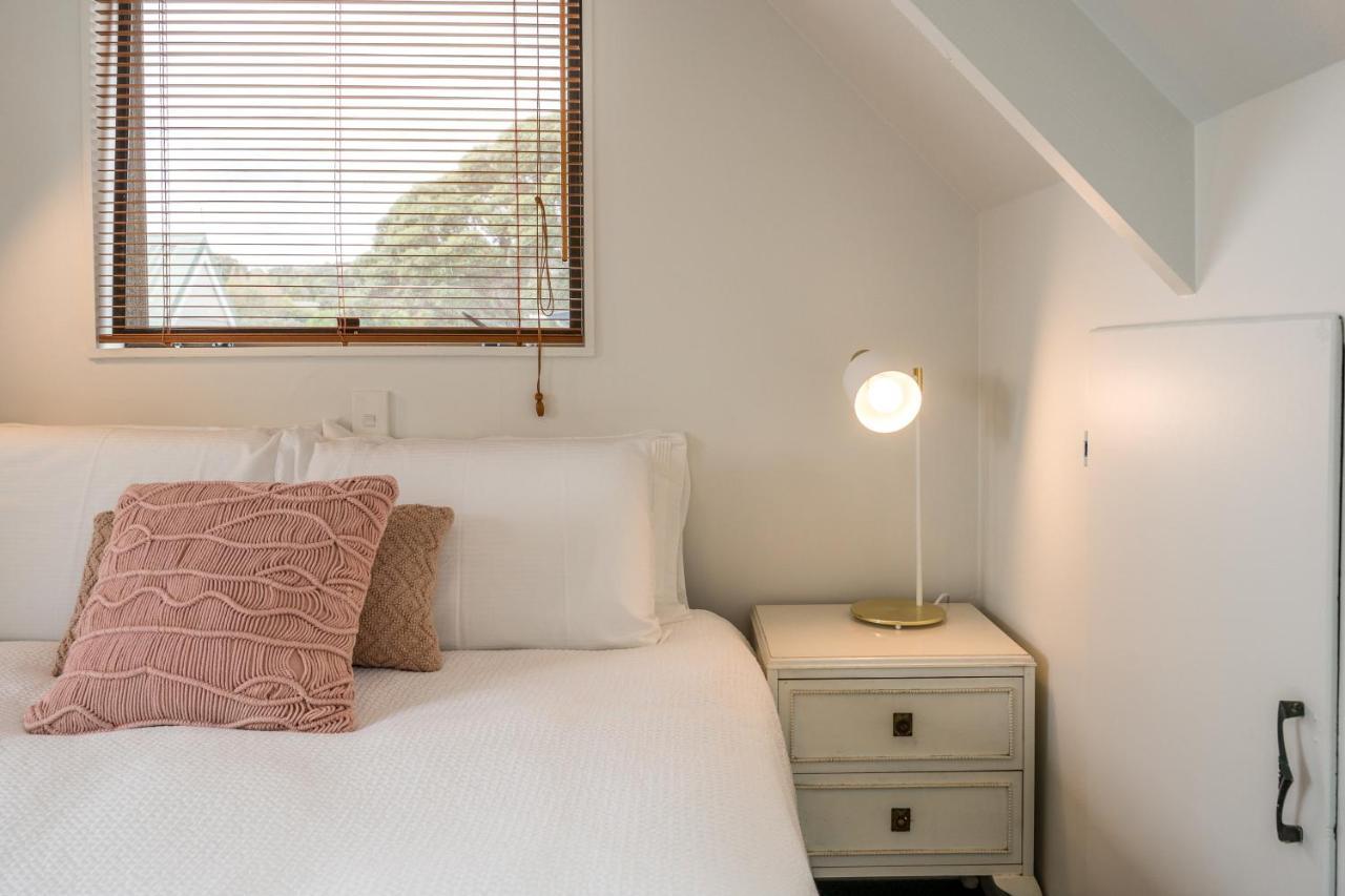 Alhambra - Stay Waiheke Oneroa Exterior photo